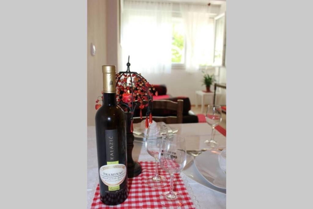 Apartament Old City/beach 13 Minutes Away, Parking, For 4 Split