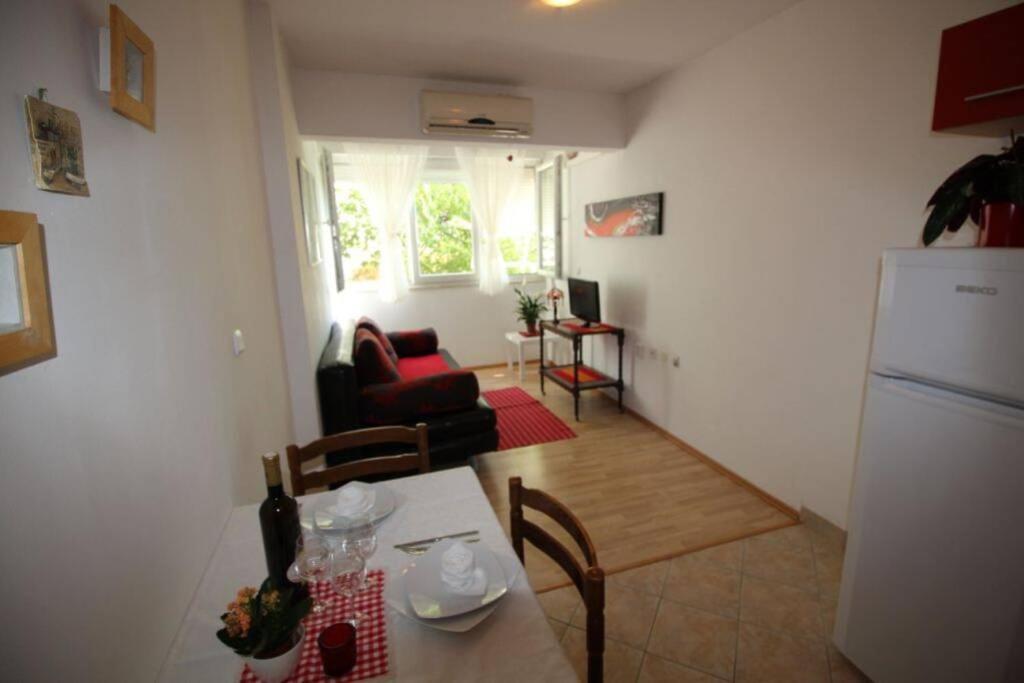 Apartament Old City/beach 13 Minutes Away, Parking, For 4 Split